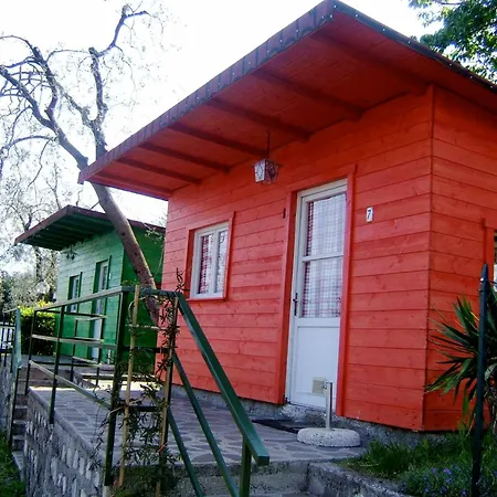 Aquacamp ברנצונה סול גארדה